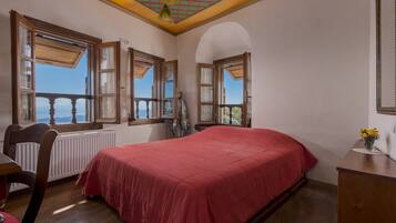 Superior Suite | Egyptian cotton sheets, Select Comfort beds, free WiFi, bed sheets