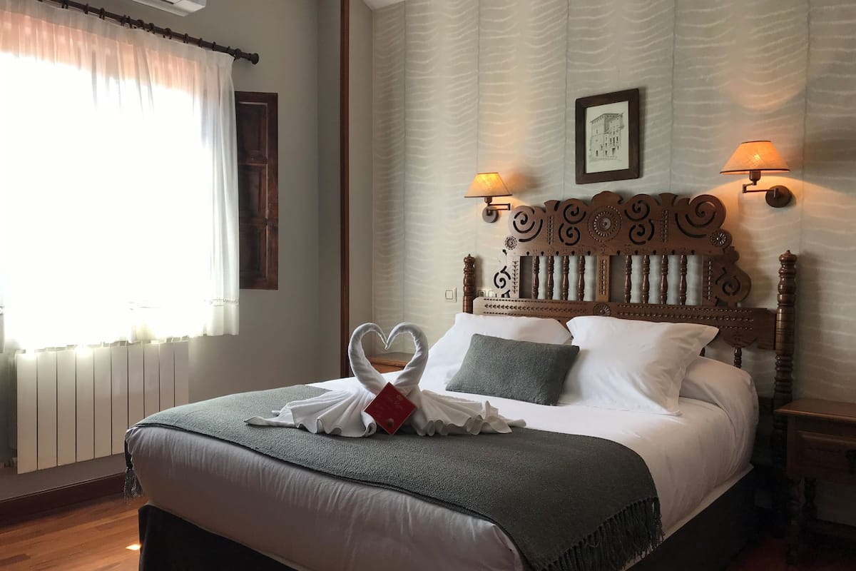 Double Room (Spa) | 1 bedroom, minibar, in-room safe, desk