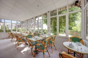 Daily buffet breakfast (EUR 12 per person)