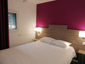 Premium bedding, individually decorated, desk, blackout curtains