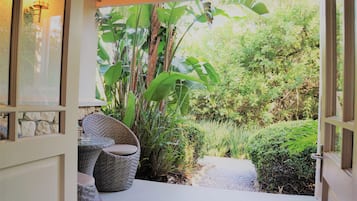 Comfort kamer (luxury king with shower ) | Terras