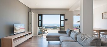 Bluegum Hill Guesthouse & Apartments