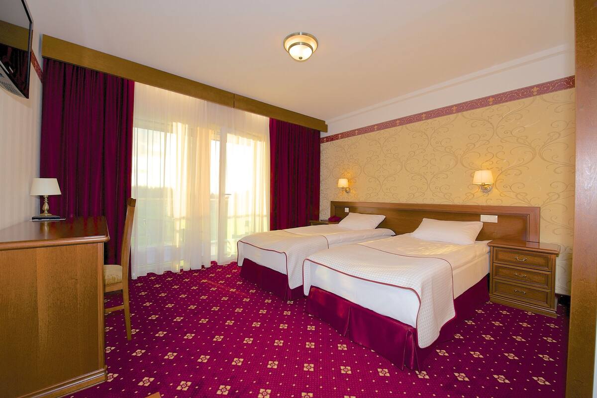 Minibar, coffres-forts dans les chambres, lits bébé (en supplément)