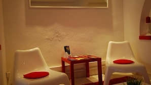 Unclassified image, 3 of 7, button - Nice Art Hotel (Nice)