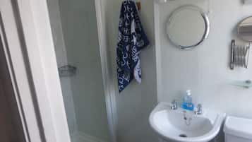 Double Room, Ensuite | Bathroom