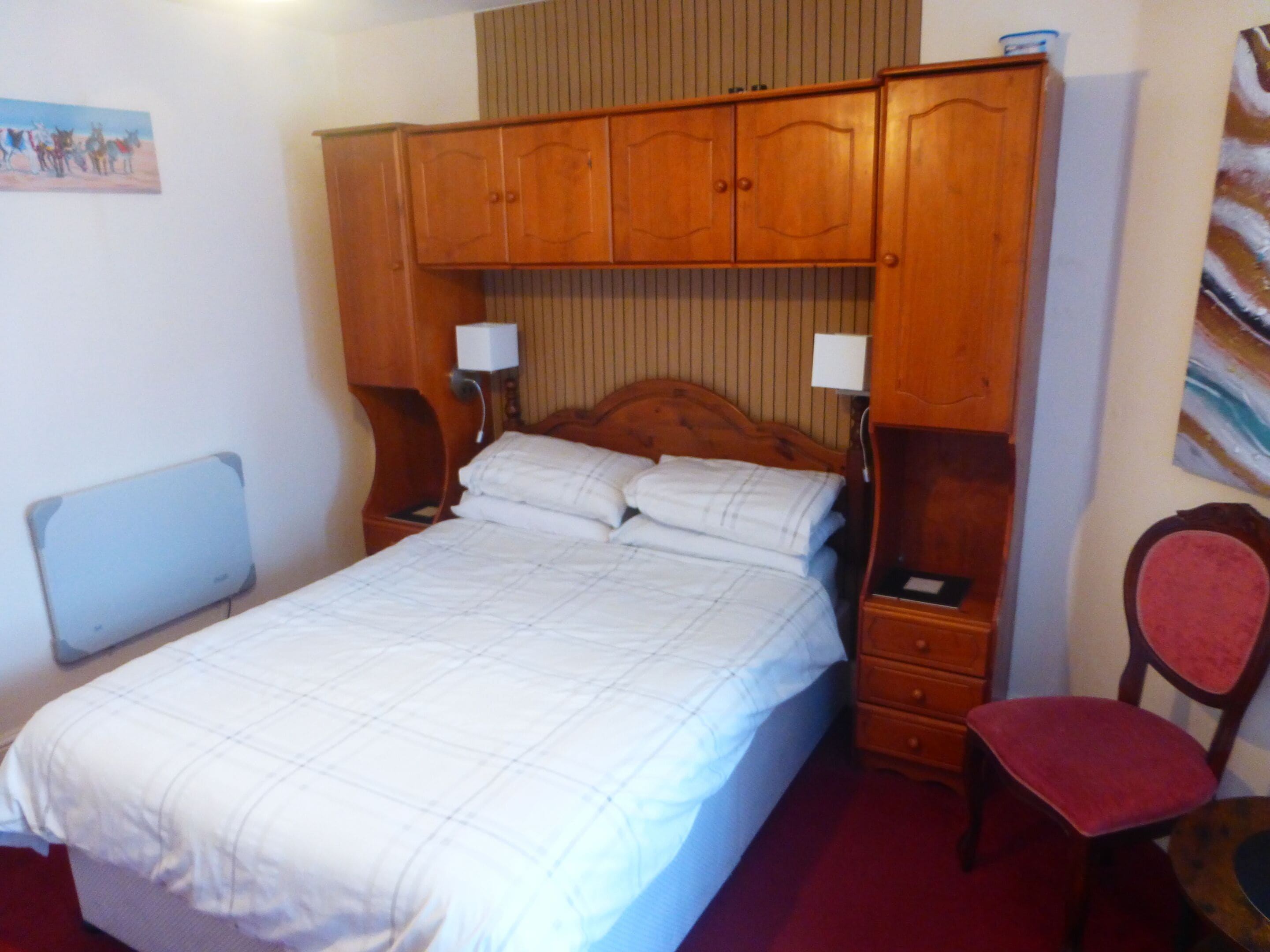 Chambre double, salle de bain attenante