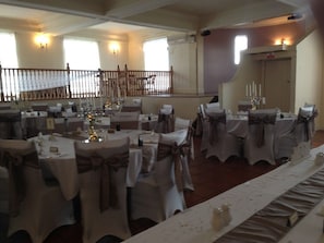 Banquet hall