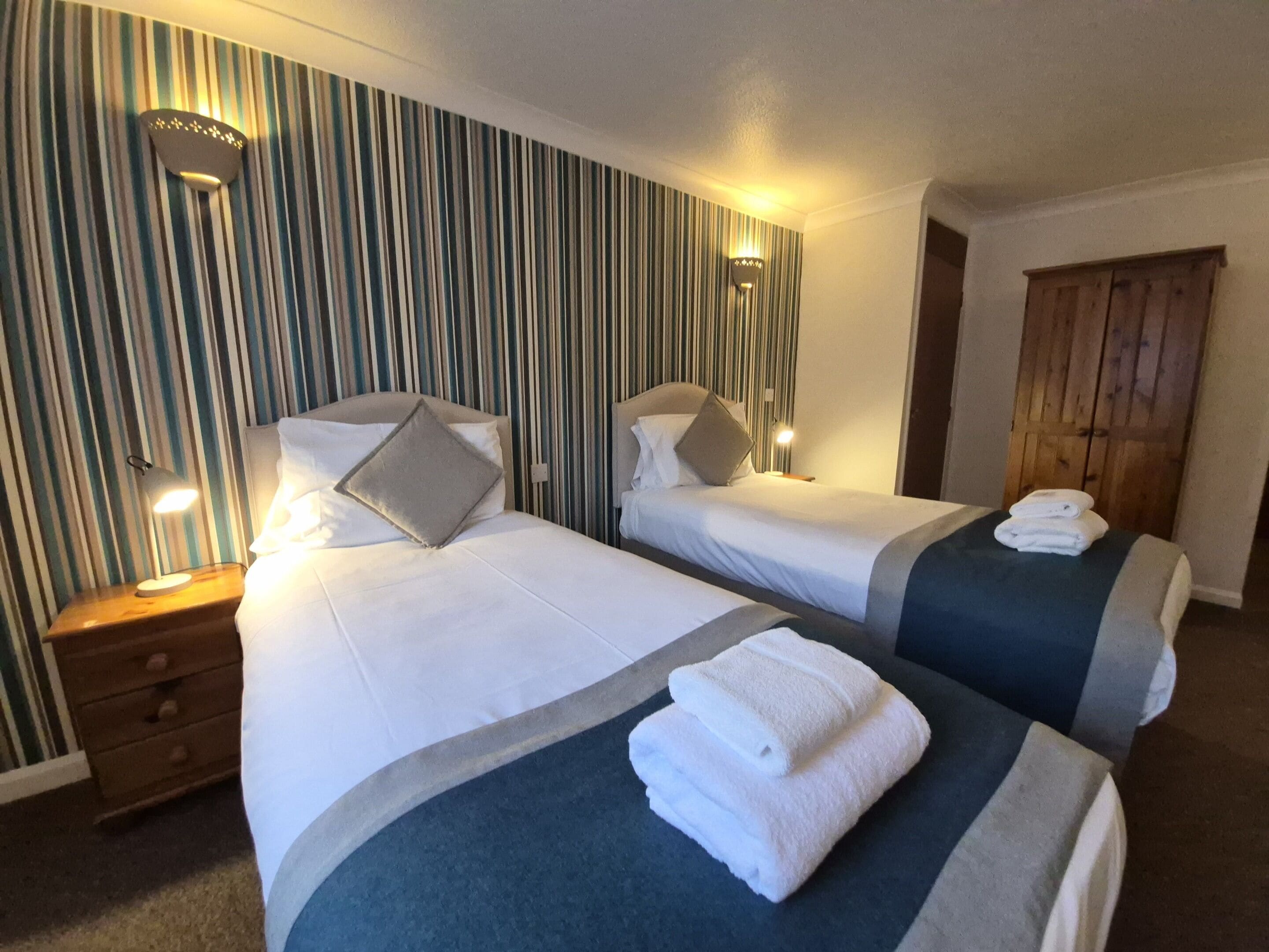 Photo - The Heath Inn