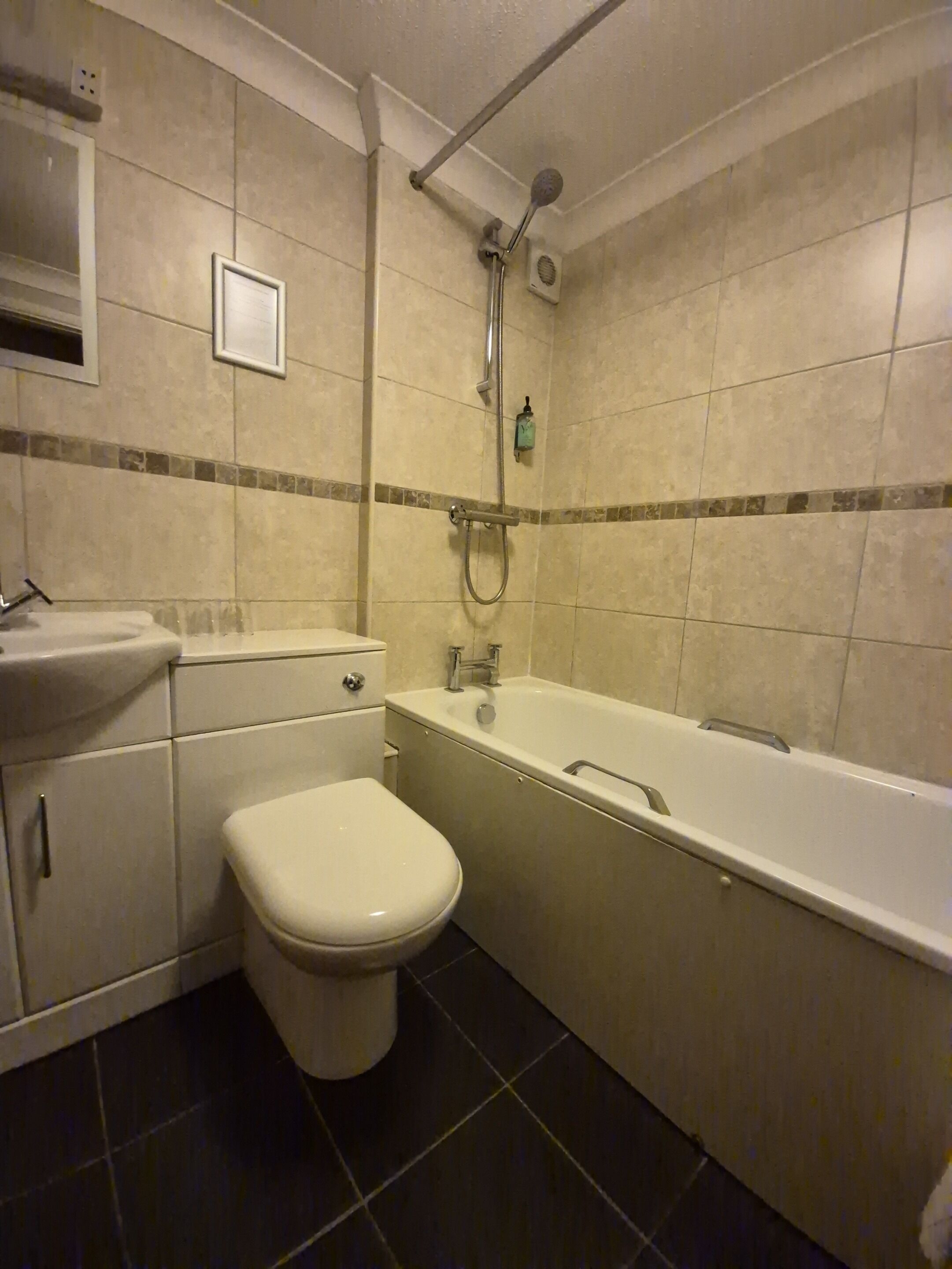 Photo - The Heath Inn