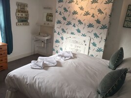 Standard Double Room, Shared Bathroom