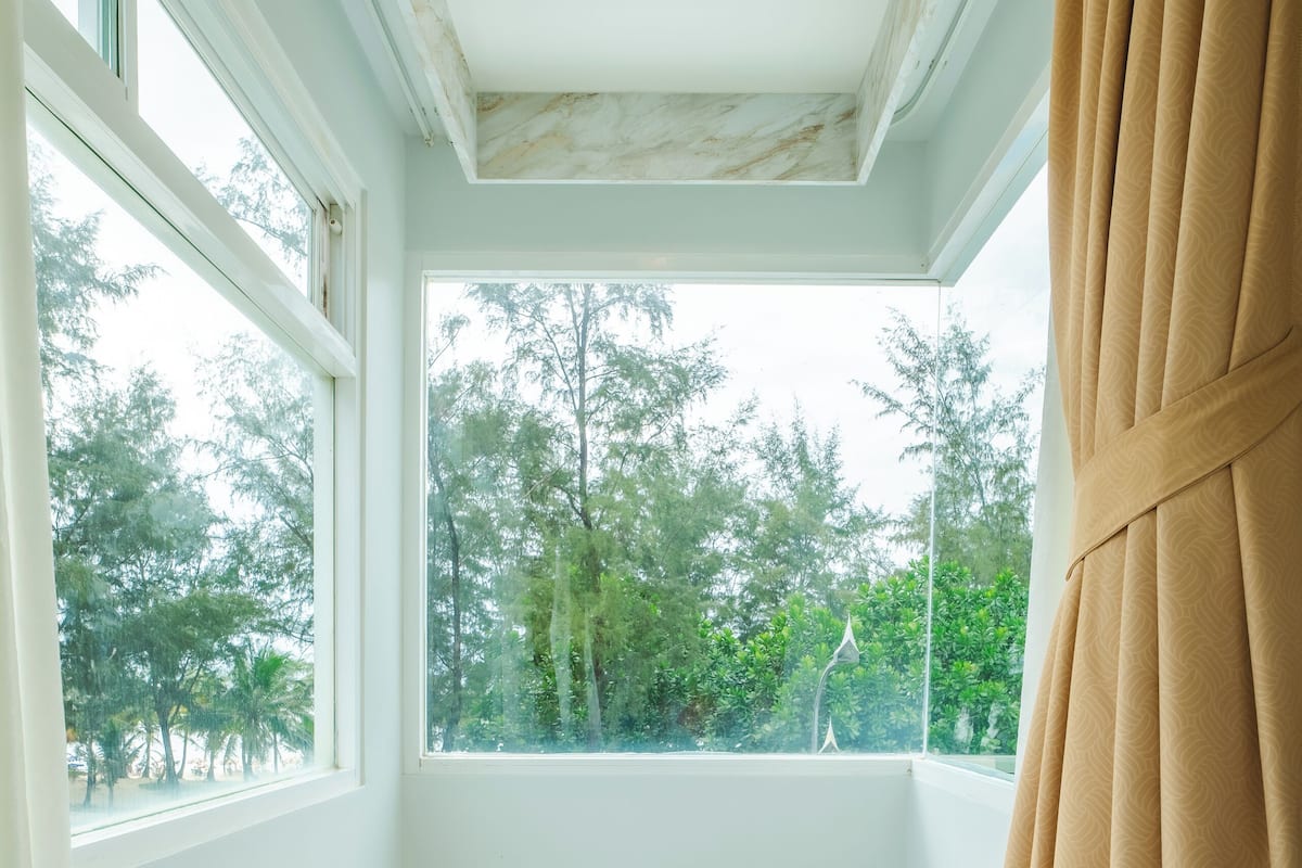 Grand Deluxe Panorama Seaview | Minibar, odada kasa, güneşlik/perde, ücretsiz kablosuz İnternet