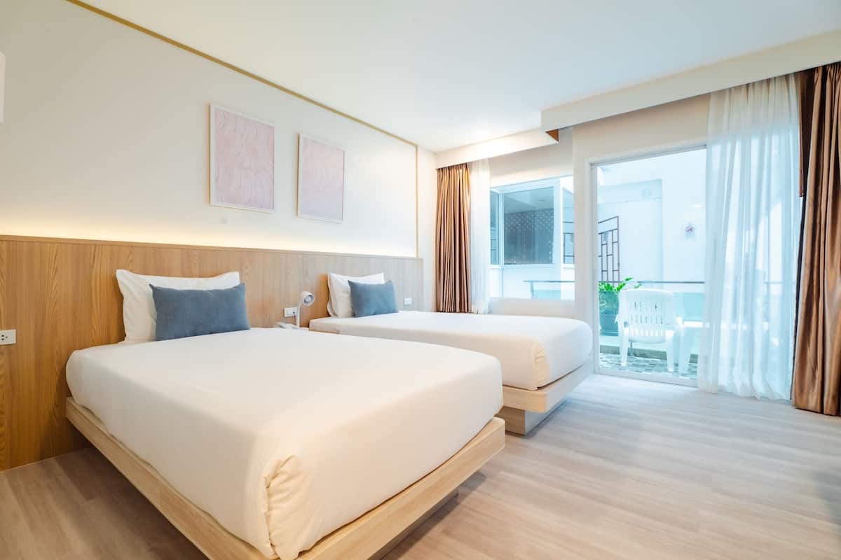 Deluxe Oda, Havuz Kullanımı | Minibar, odada kasa, güneşlik/perde, ücretsiz kablosuz İnternet