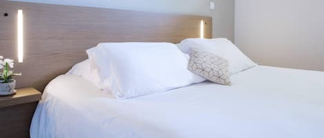 Appartement 1 chambre | Desk, blackout drapes, iron/ironing board, free WiFi