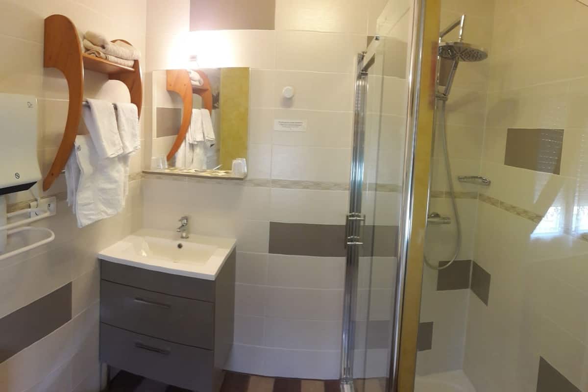 standard double room | in-room safe, desk, iron/ironing board, free wifi