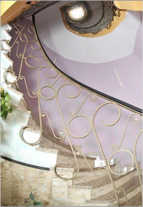 Staircase - Hostal Carel (Granadilla de Abona)