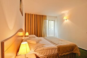 Minibar, in-room safe, desk, blackout curtains - Bran-Brad-Bega (Eforie)