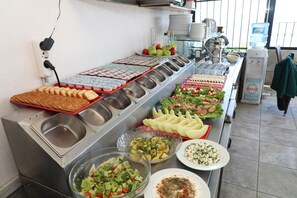 Tägliches inbegriffenes Frühstücksbuffet