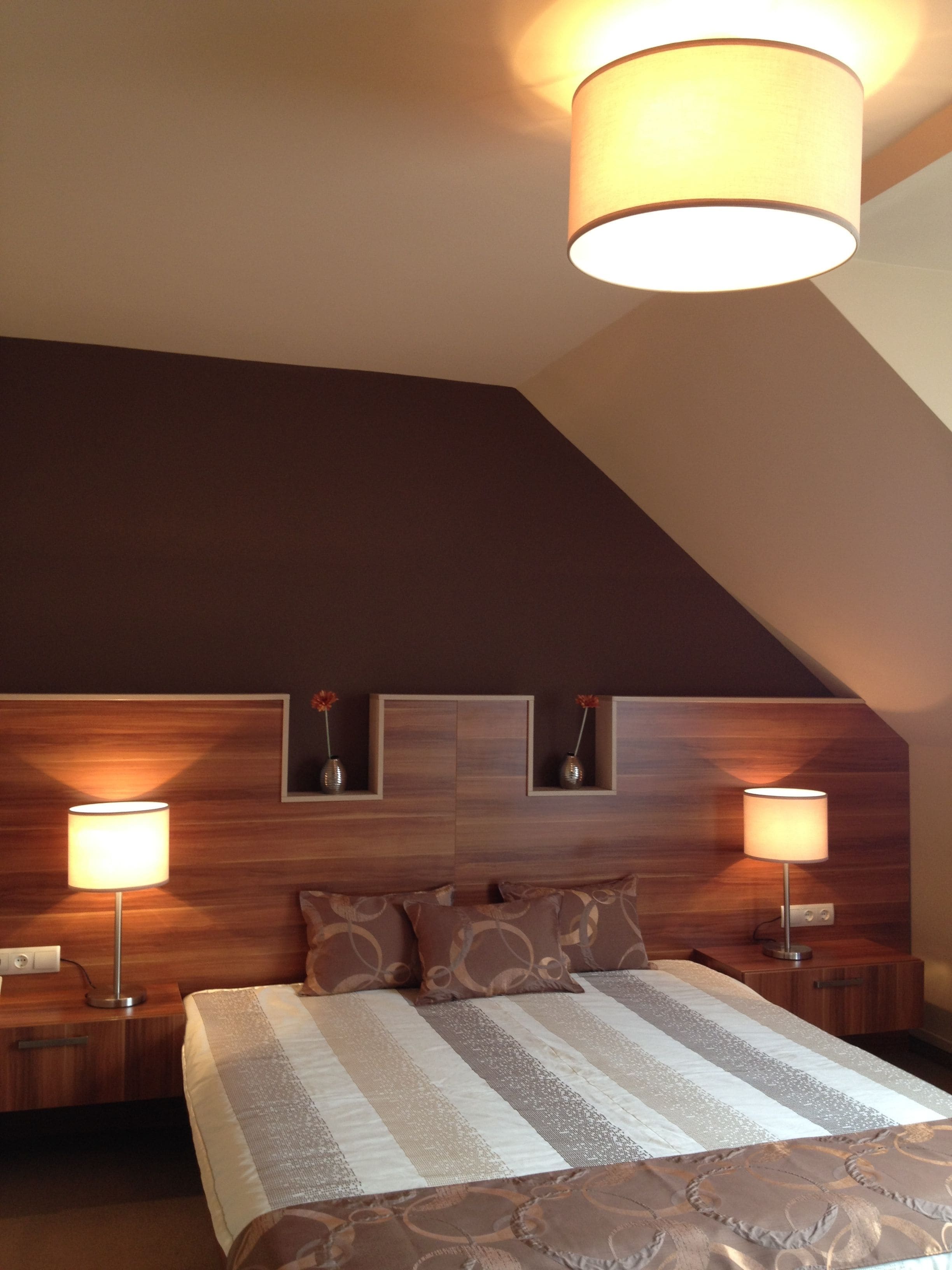 superior double room | minibar, in-room safe, desk, free wifi