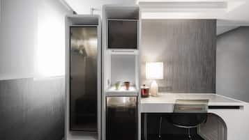 Family Quadruple Room (stairs from 6F-7F) | In-room safe, individually decorated, desk, soundproofing