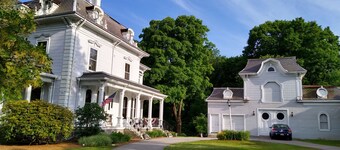 The Proctor Mansion Inn