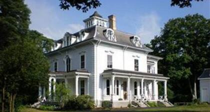 The Proctor Mansion Inn