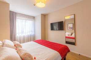 In-room safe, desk, iron/ironing board, free WiFi - Appart'City Confort Strasbourg Centre (Strasbourg)