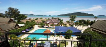 Nomads Chalong Beach, Phuket