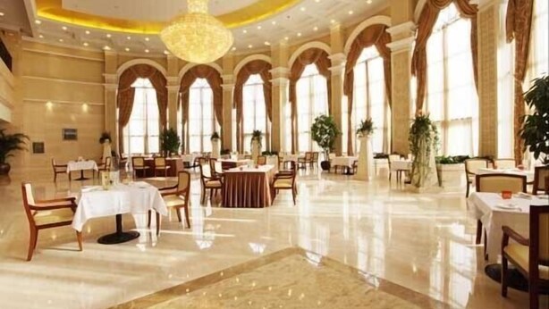 Daily continental breakfast for a fee - Beijing Yosemite Business Club (Beijing)