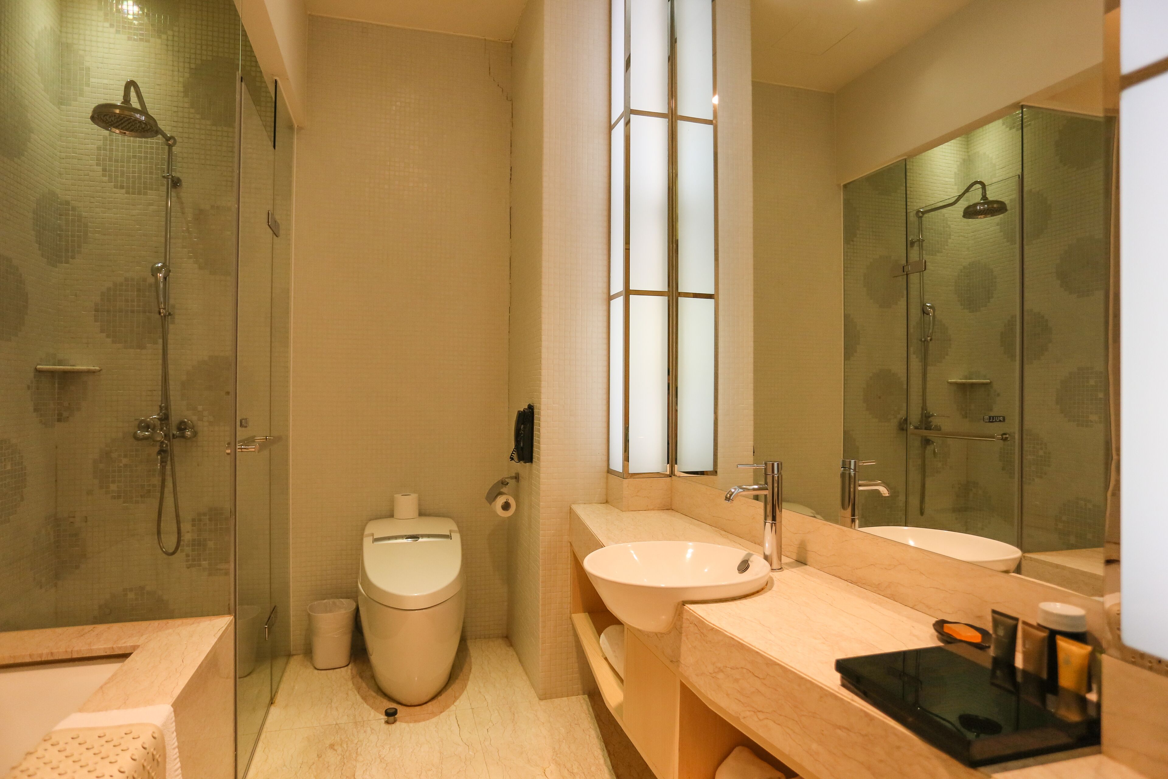 superior room, 2 single beds | bathroom shower