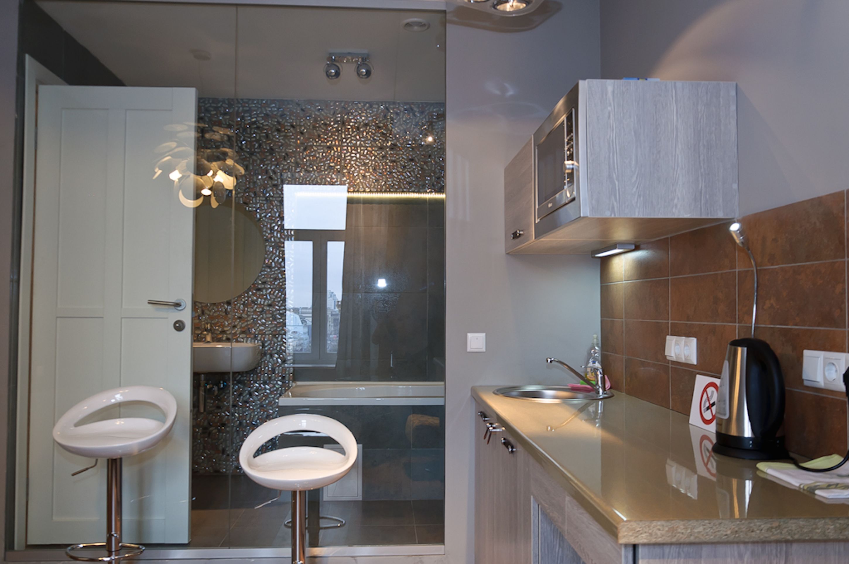 Căn hộ Cao cấp, 1 phòng ngủ, bồn tắm thủy lực | Bếp nhỏ riêng | Tủ lạnh, lò vi sóng, dụng cụ pha cà phê/trà 