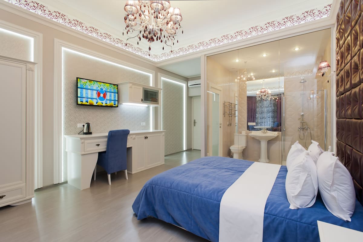 Royal Studio | Iron/ironing board, free WiFi, bed sheets