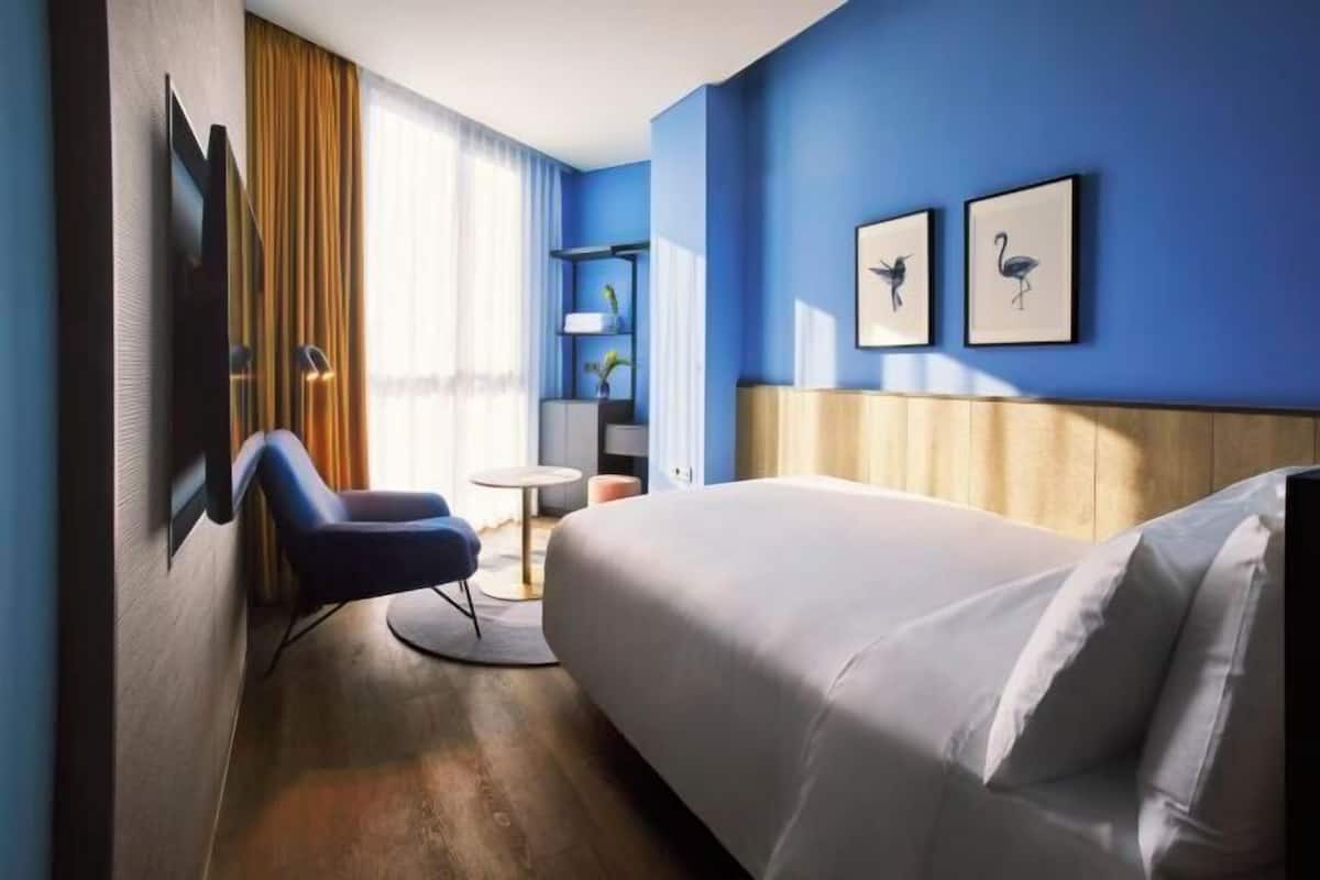 1 dormitori, minibar gratuït i caixa forta a l'habitació
