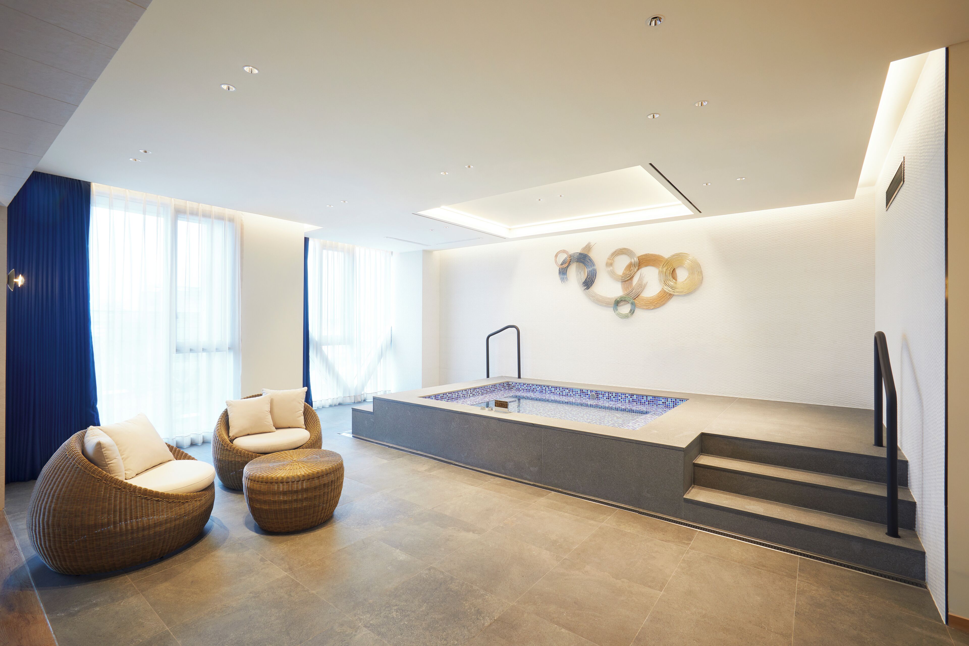 Smart TV 55 pulgadas con canales de televisión por cable, Netflix