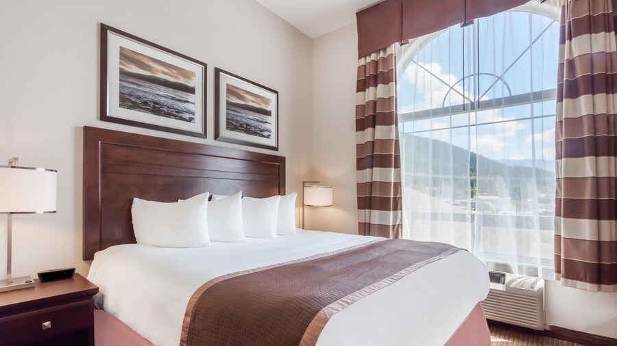 Ramada by Wyndham Creston