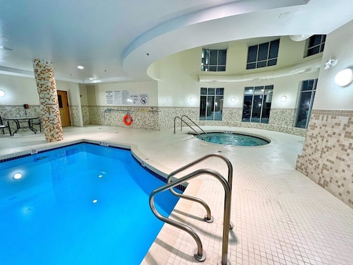 Chateau Inn & Suites Bonnyville