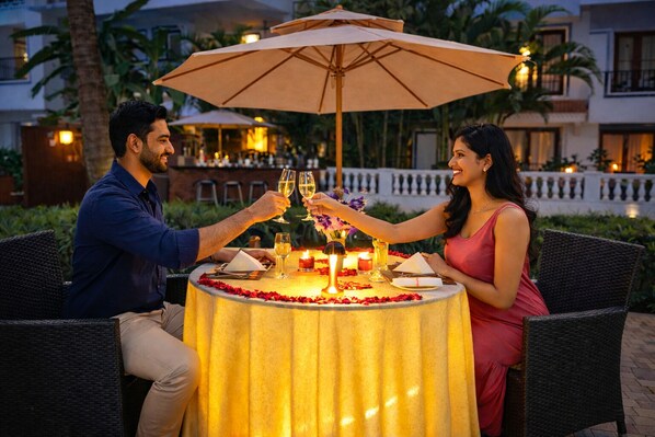 Couples’ dining - DoubleTree by Hilton Hotel Goa - Arpora - Baga (Arpora)