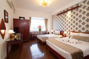 ห้องแฟมิลี่ | เครื่องนอนระดับพรีเมียม, มินิบาร์, ตู้นิรภัยในห้องพัก, ผ้าม่านกันแสง