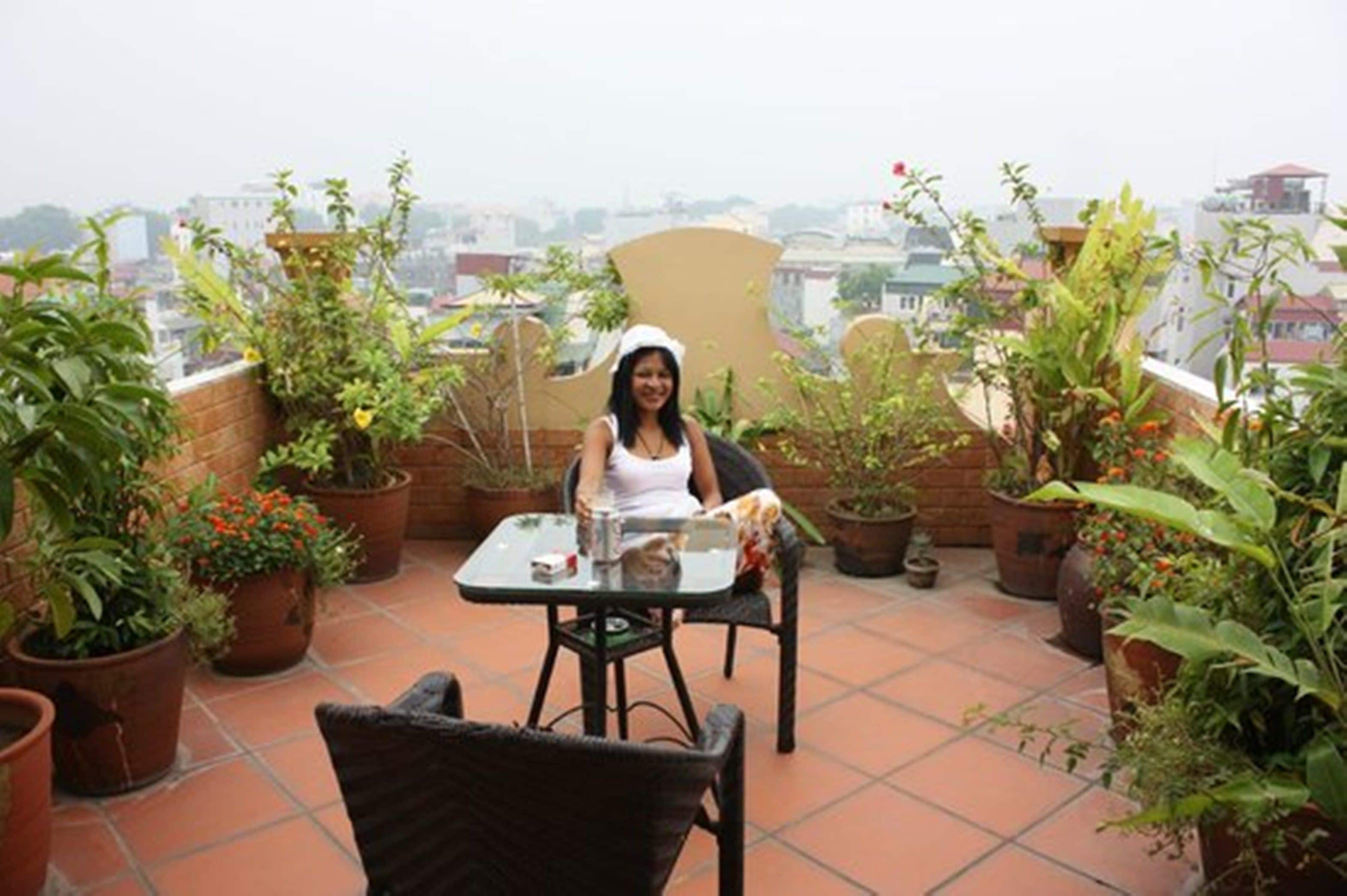 vip garden city view | balcony