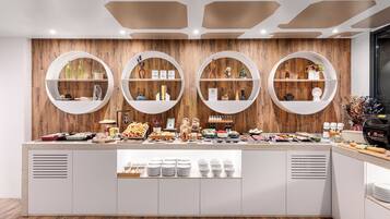 Dagelijks ontbijtbuffet (toeslag)