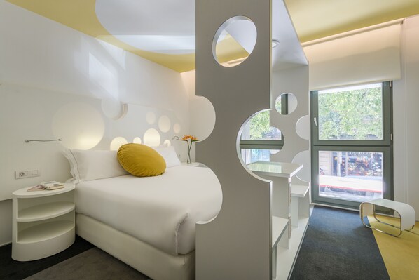 View from room - Room Mate Pau, Barcelona (Barcelona)