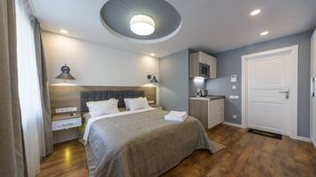 Tabla de planchar con plancha, cunas gratuitas y wifi gratis