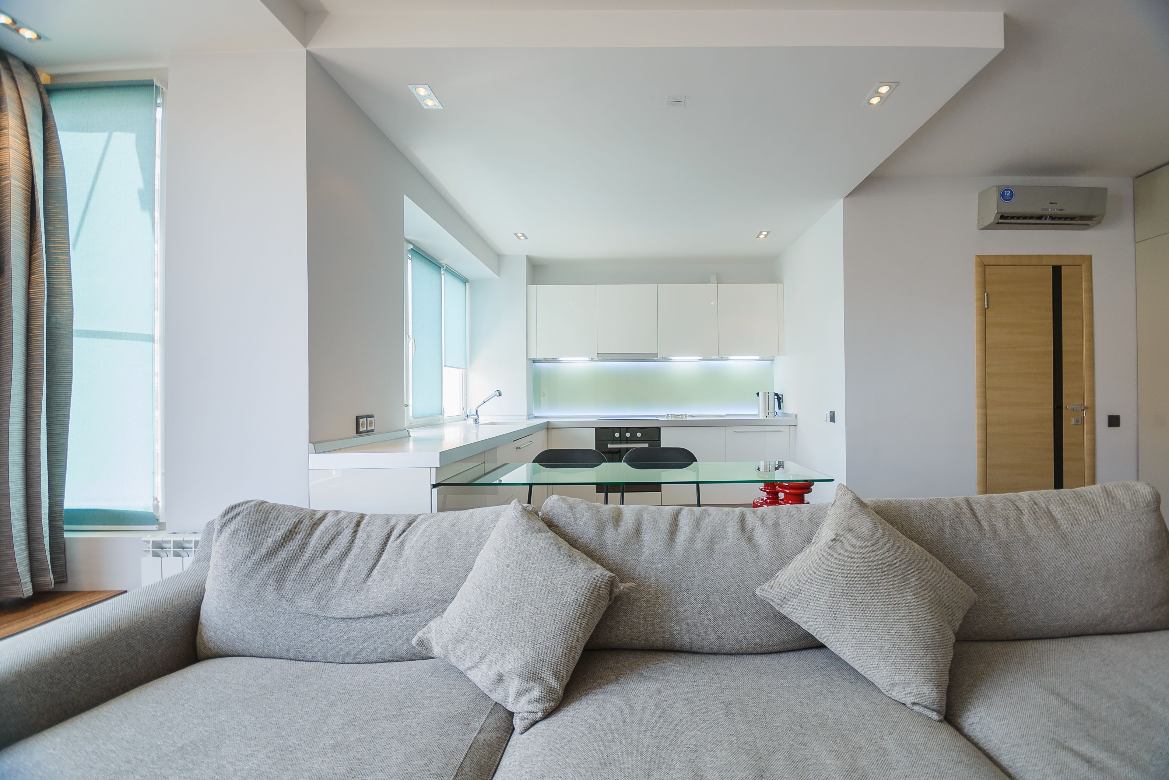 Departamento, 2 habitaciones, balcón | Área de sala de estar | Televisión 