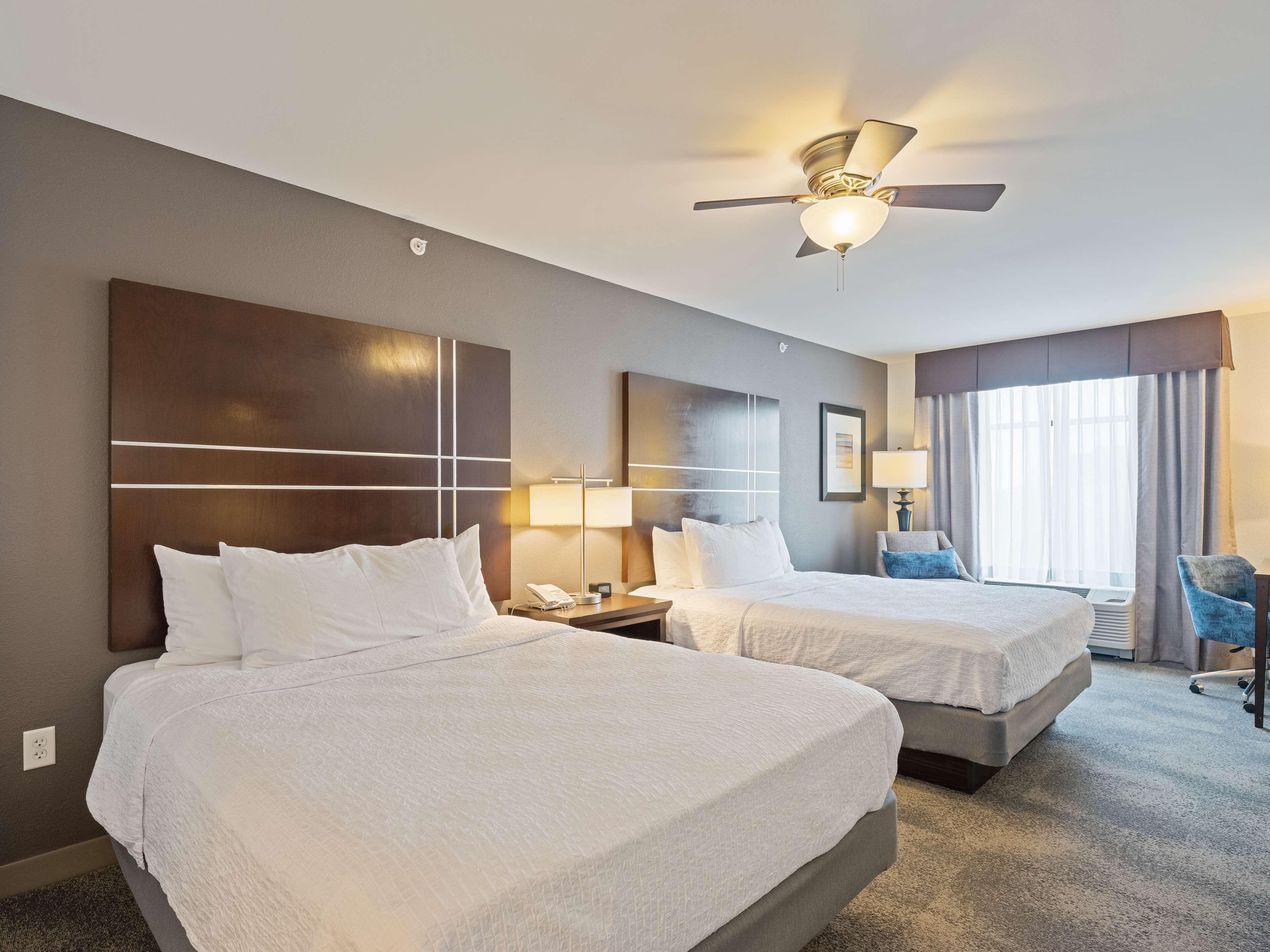 in-room safe, desk, laptop workspace, soundproofing