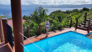 Kolam renang terbuka