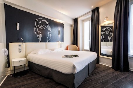 Quarto casal clƔssico | Roupas de cama premium, cofres nos quartos, individualmente decorados