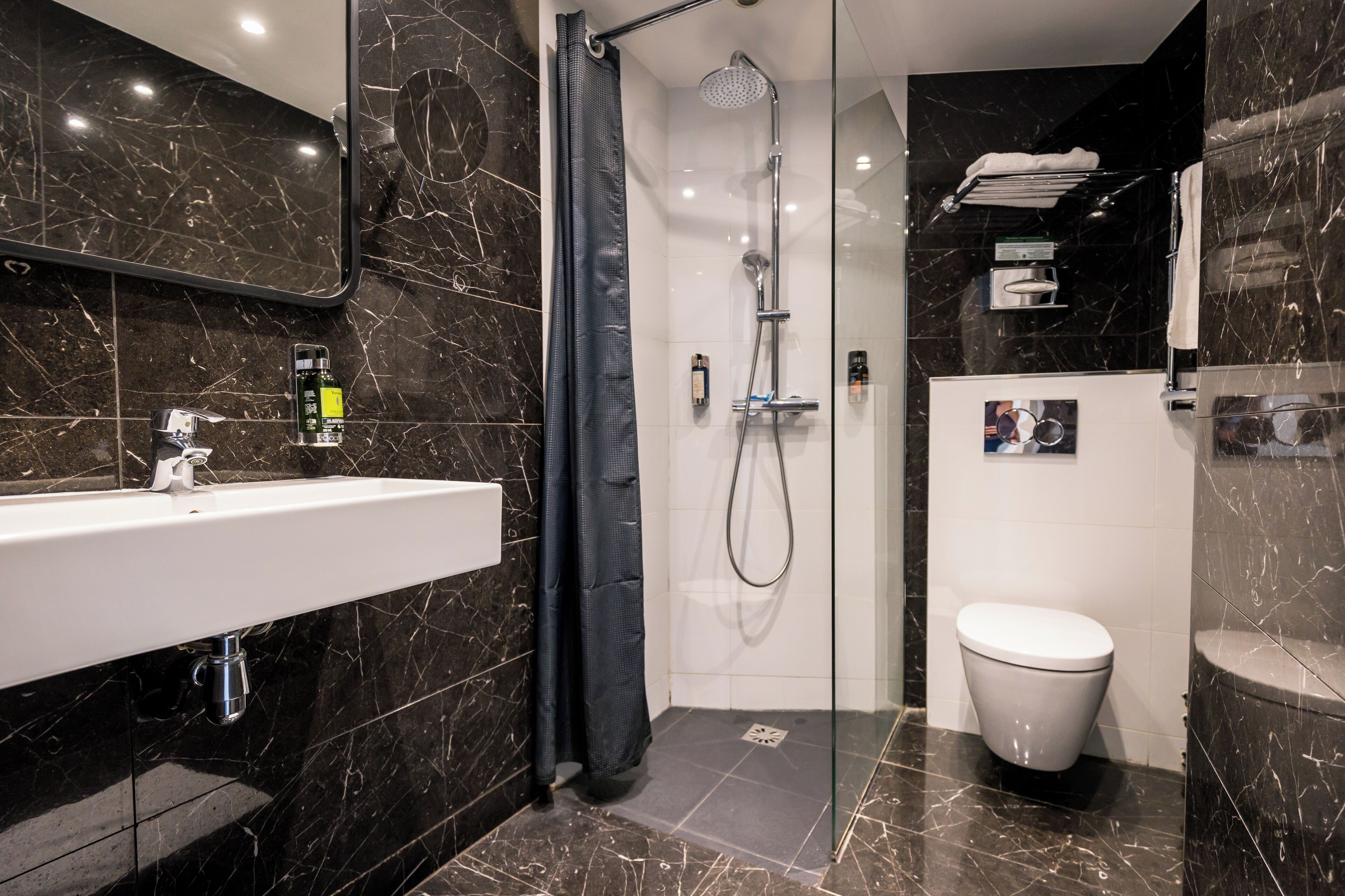 Photo - Hôtel Montparnasse Saint Germain