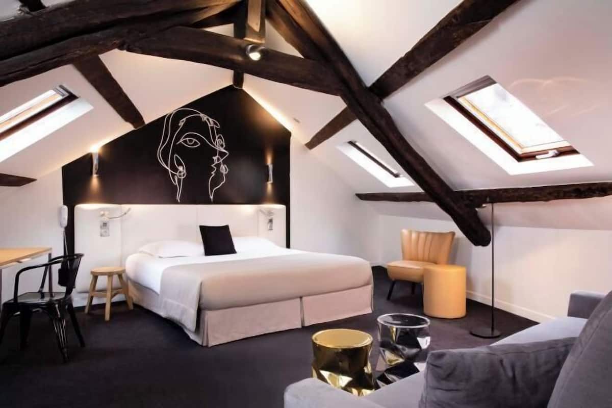 Literie de qualité supérieure, coffres-forts dans les chambres