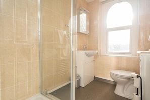 Bathroom - Lauriston Hotel For The Blind (Weston-super-mare)