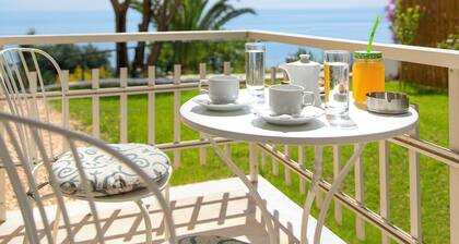 Aurora Beach Hotel