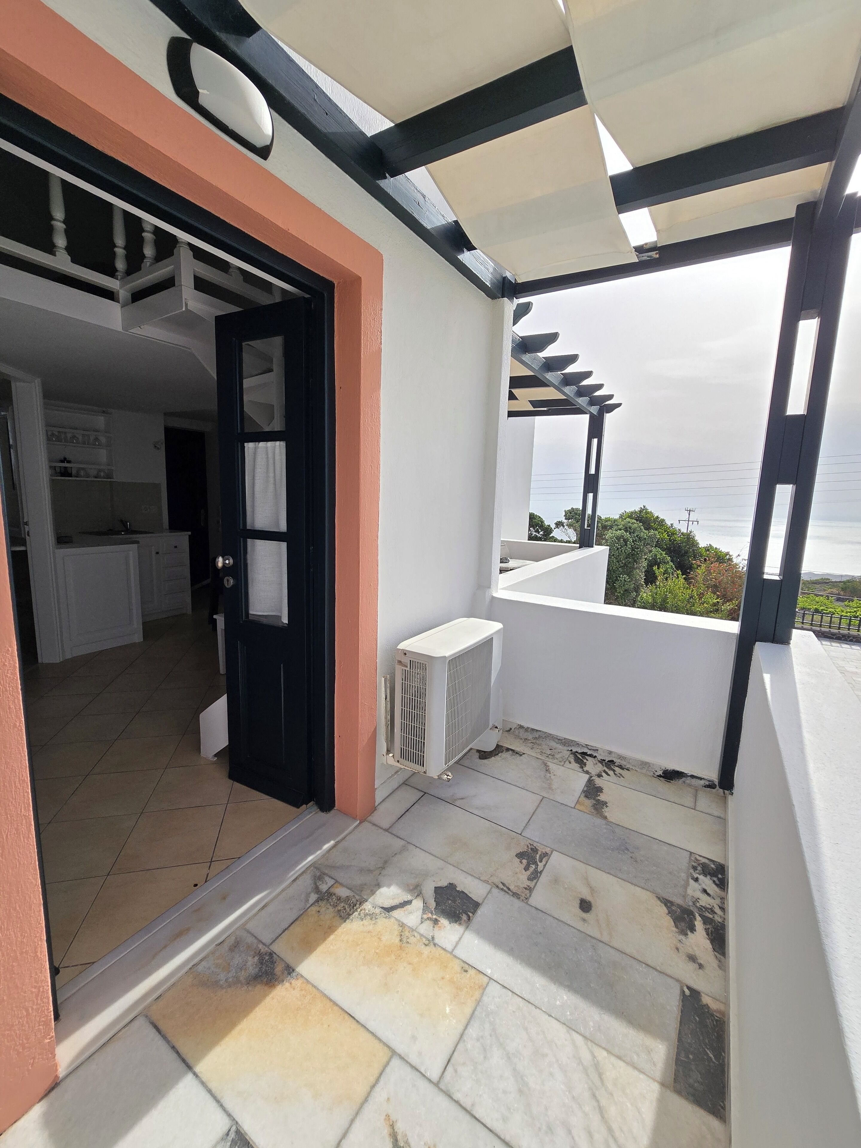 Photo - Anthonas Apartments